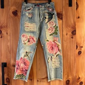 NWT Magnolia Pearl Miner Pants Floral Bird Appliqué One Size Fits 27-33 unisex!